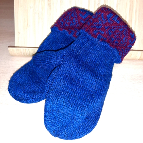 Pair of Vintage Mitaines - Picture 2 of 6